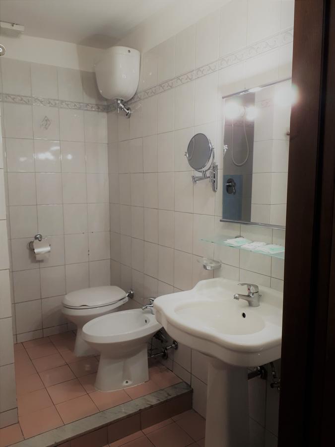 Hotel Sweet Home Rome Bagian luar foto